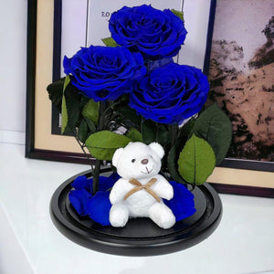 3 Trandafiri Criogenati Albastri în Cupolă de Sticlă cu Ursuleț Plush de Lux - Trandafir - Criogenat.ro