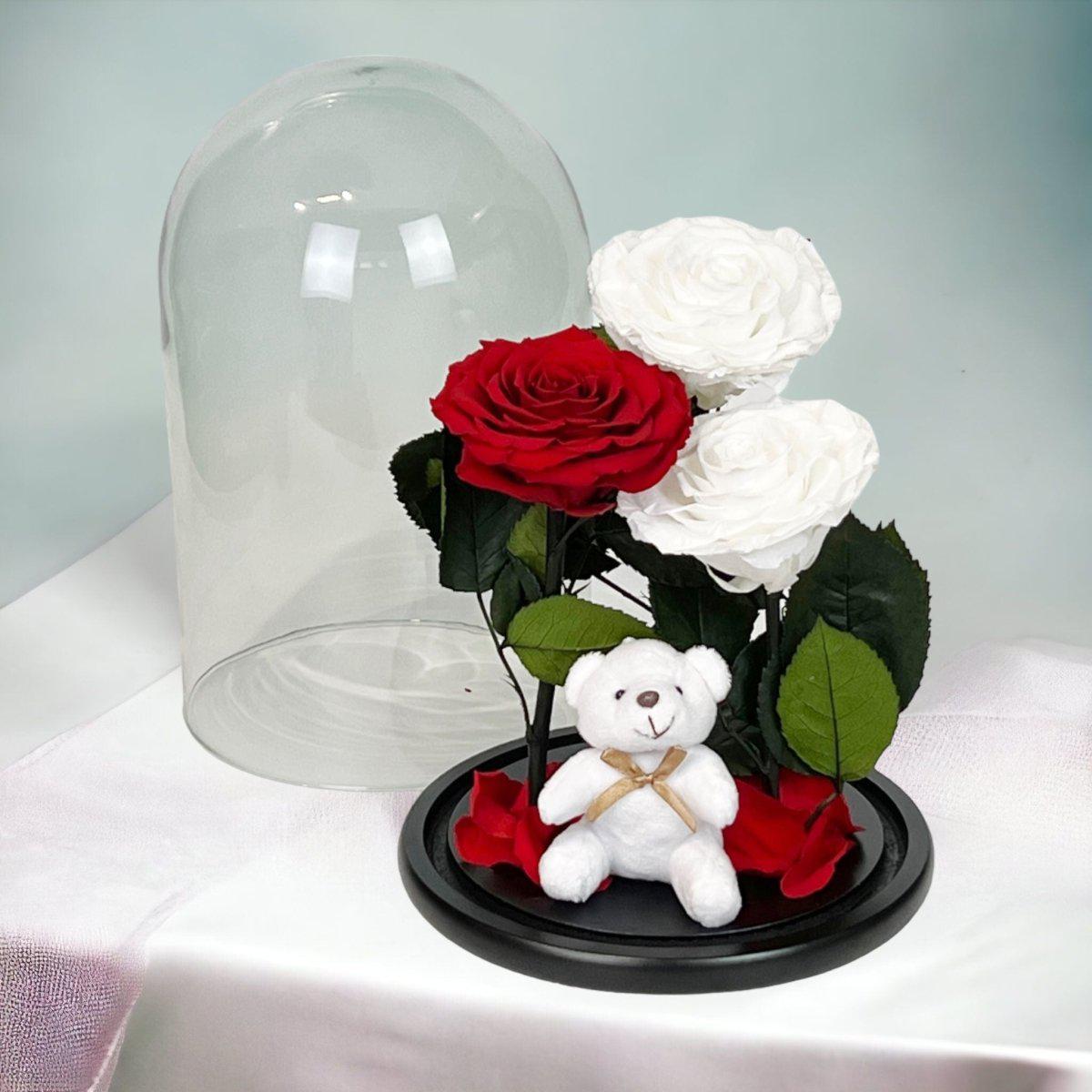 Aranjament Cu 3 Trandafiri Criogenati 2 Albi Si 1 Rosu In Cupola Sticla Ursulet - Trandafir - Criogenat.ro
