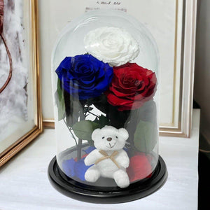 Aranjament Cu 3 Trandafiri Criogenati În Cupolă De Sticlă Alb Albastru Roșu - Trandafir - Criogenat.ro