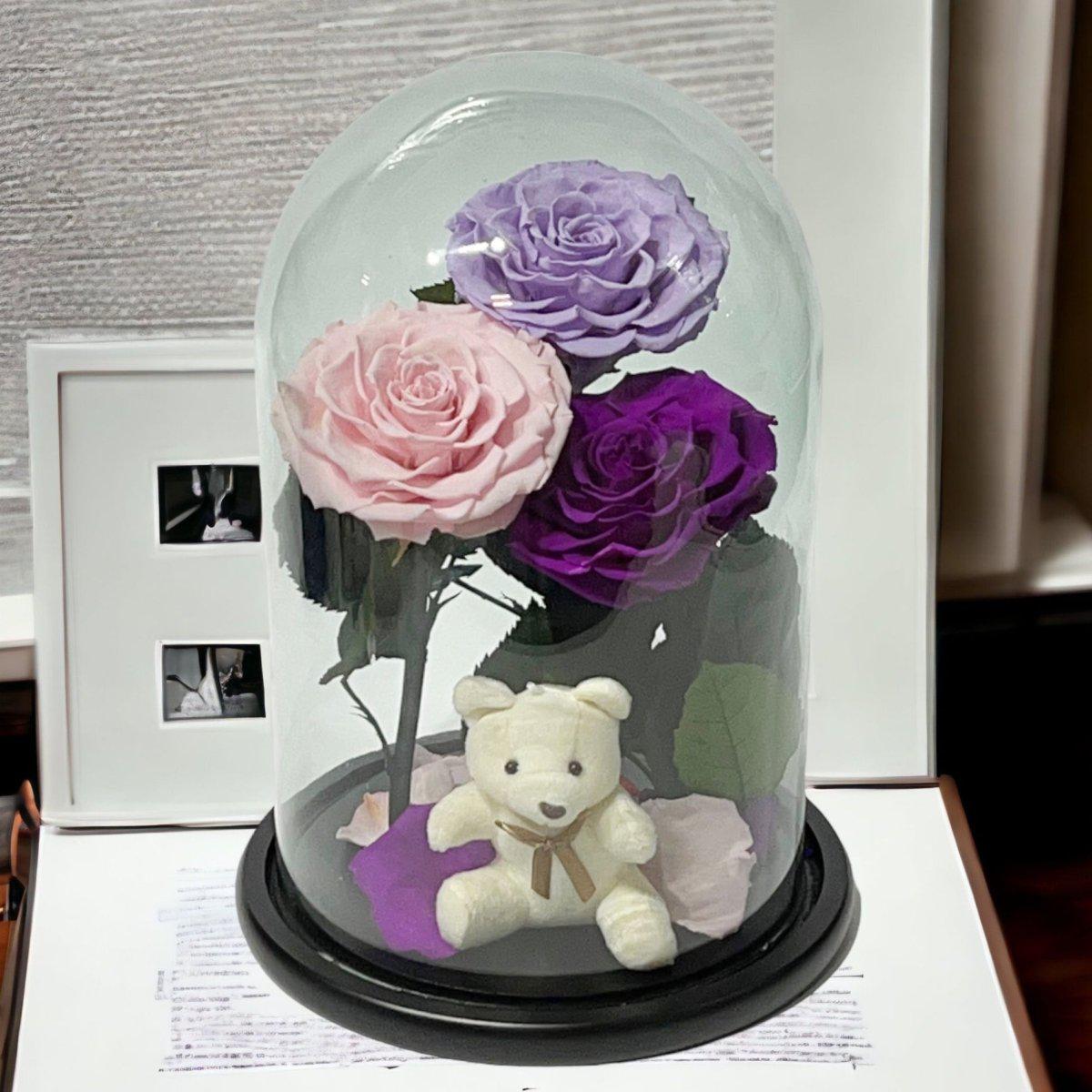 Aranjament Cu 3 Trandafiri Criogenati In Cupola De Sticla Lila Roz Purpuriu - Trandafir - Criogenat.ro