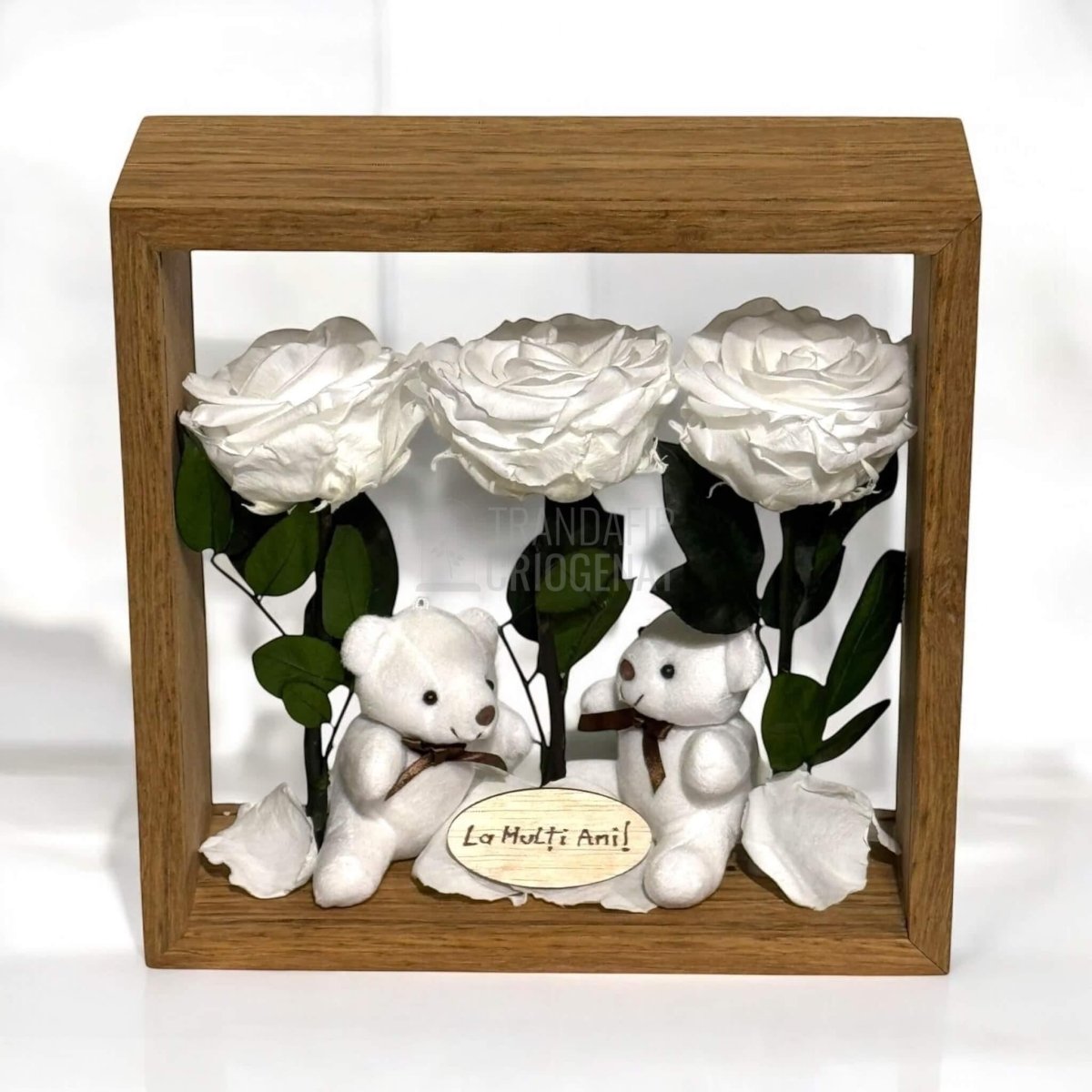 Aranjament De Masă Cu 3 Trandafiri Criogenați Albi Mesaj Personalizat Și 2 Ursuleți De Plus Cadoul Perfect - Trandafir - Criogenat.ro