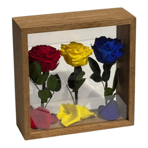 Aranjament De Masă Cu Trandafiri Criogenați În Culorile României Pentru Patriotism Și Eleganță - Trandafir - Criogenat.ro