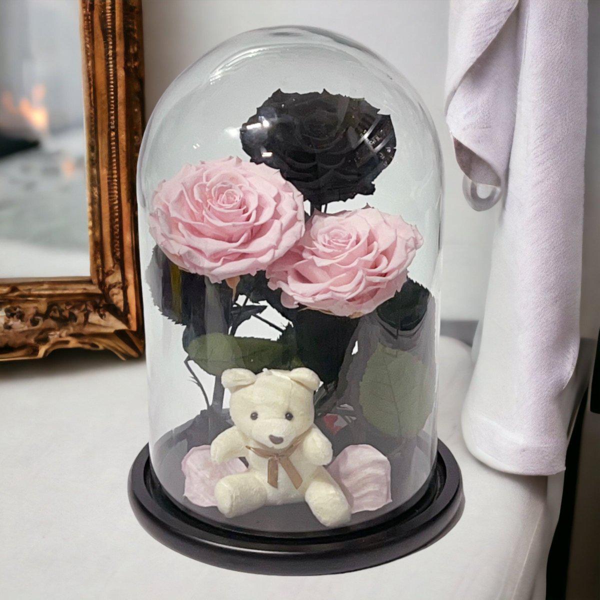 Aranjament Elegant Cu 3 Trandafiri Criogenati În Cupolă De Sticlă Roz Pal Negru - Trandafir - Criogenat.ro
