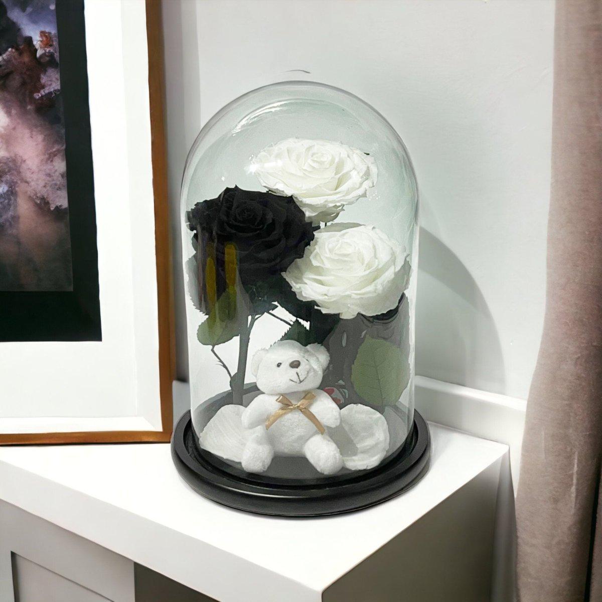 Set De 3 Trandafiri Criogenati In Cupolă De Sticlă Cu Ursuleț Plușat Cadou - Trandafir - Criogenat.ro