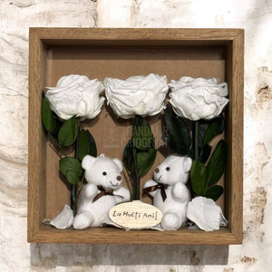 Tablou Cadou Cu 3 Trandafiri Criogenați Albi, Mesaj Personalizat Și Ursuleți De Pluș, Simbol Al Purității Și Afecțiunii - Trandafir - Criogenat.ro
