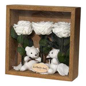 Tablou Cadou Cu 3 Trandafiri Criogenați Albi, Mesaj Personalizat Și Ursuleți De Pluș, Simbol Al Purității Și Afecțiunii - Trandafir - Criogenat.ro