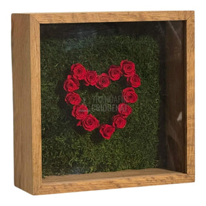 Tablou Inimă Cu Trandafiri Criogenați Și Mușchi Stabilizat Simbol Al Iubirii Nemuritoare 27x27cm - Trandafir - Criogenat.ro