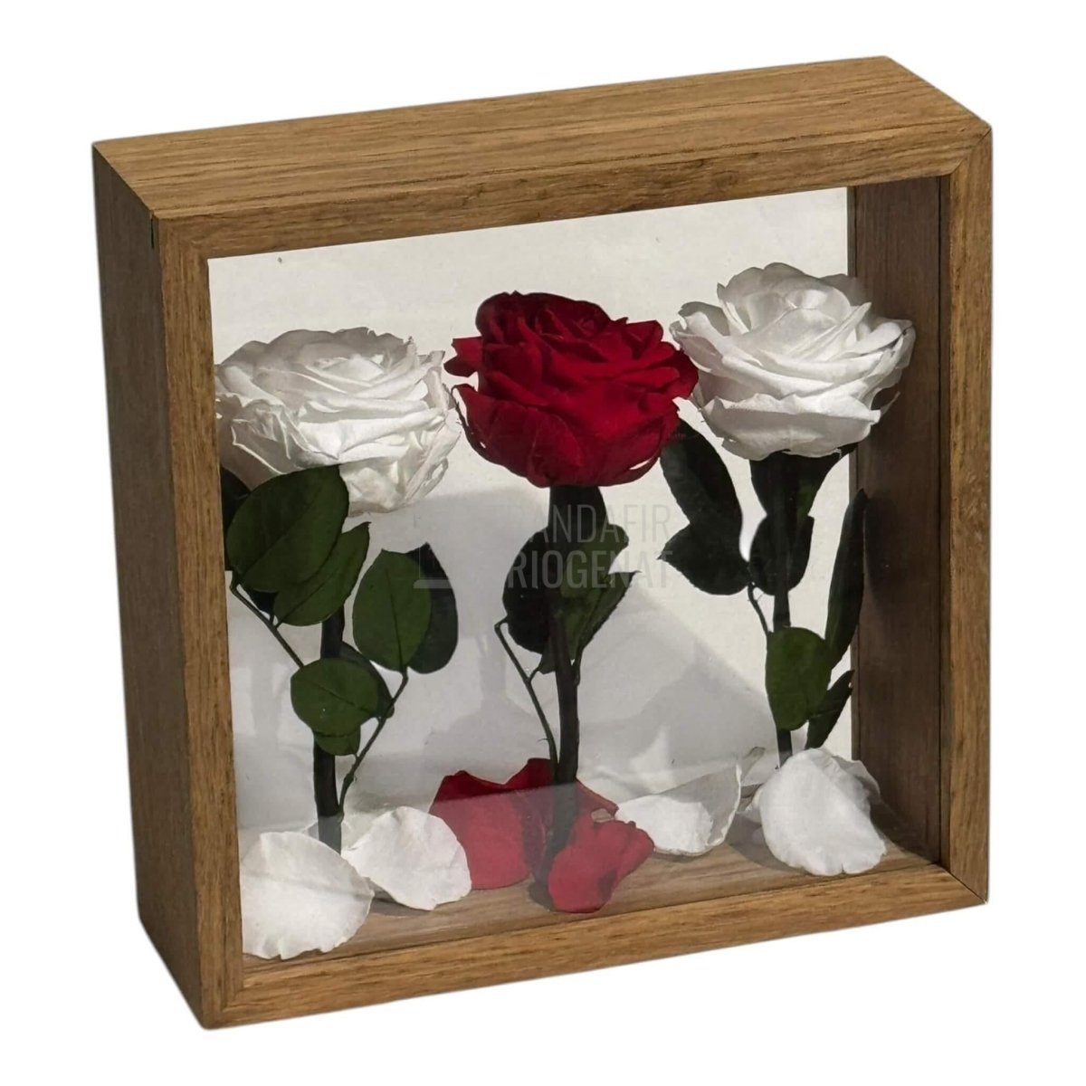 Aranjament De Masa Cu Trandafiri Criogenați Premium Eleganță Naturală Durează Până La 25 De Ani - Trandafir - Criogenat.ro