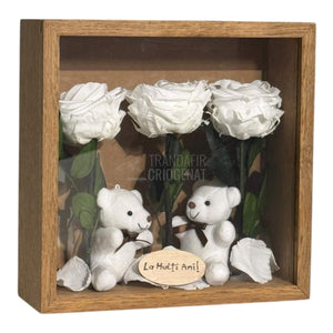 Tablou Cadou Cu 3 Trandafiri Criogenați Albi, Mesaj Personalizat Și Ursuleți De Pluș, Simbol Al Purității Și Afecțiunii - Trandafir - Criogenat.ro