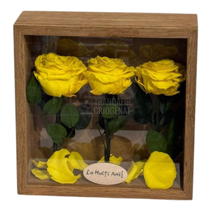 Tablou Natural 27x27 cm Cu 3 Trandafiri Criogenați Galbeni Premium În Ramă Din Stejar Masiv - Trandafir - Criogenat.ro